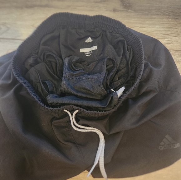 Addidas running shorts, women's XS - Picture 6 of 6